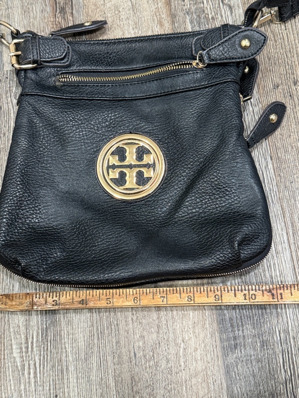 Tory Burch Black Pebbled Leather Crossbody Gold Logo - Picture 5 of 13